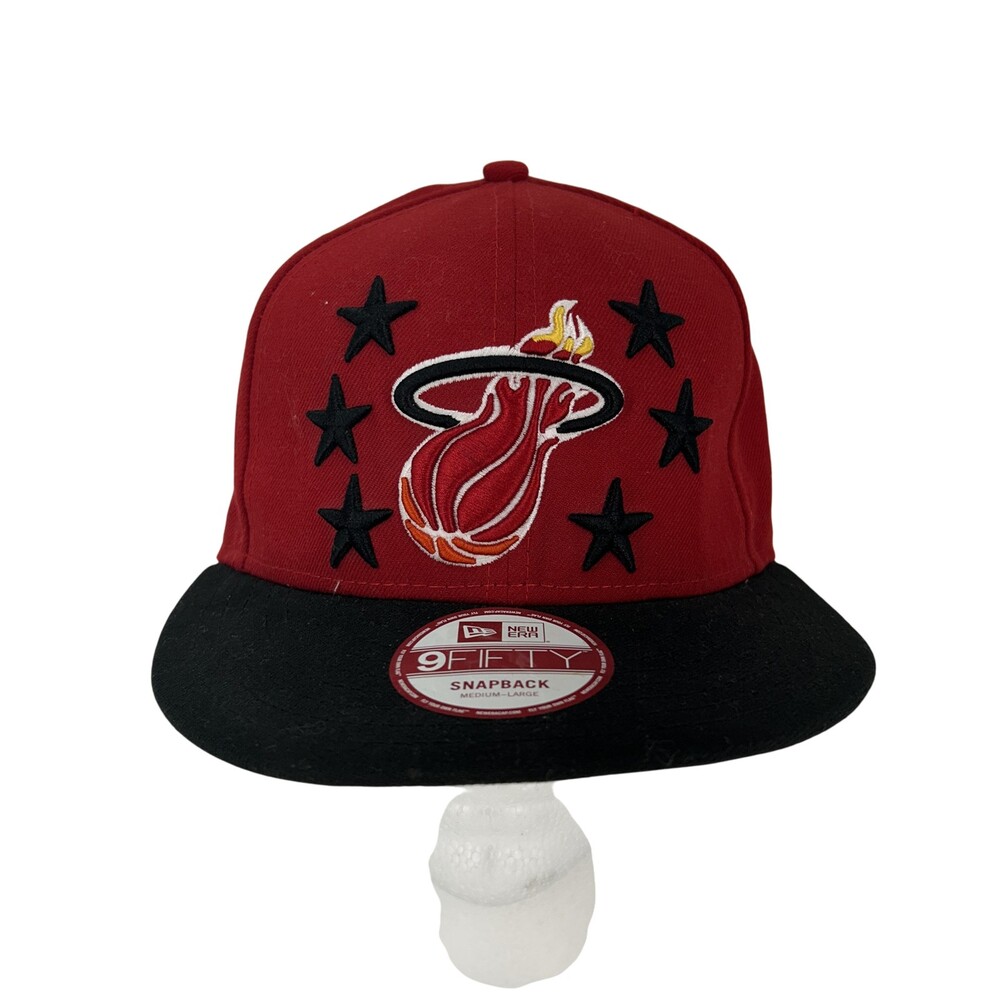 Miami Heat Hat Cap Snap Back Medium Large Red Black NBA Basketball Mens New Era